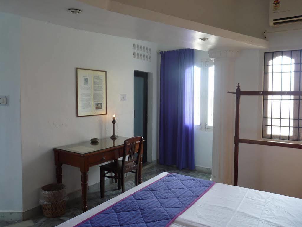 Hôtel L'Escale à Pondichéry Extérieur photo